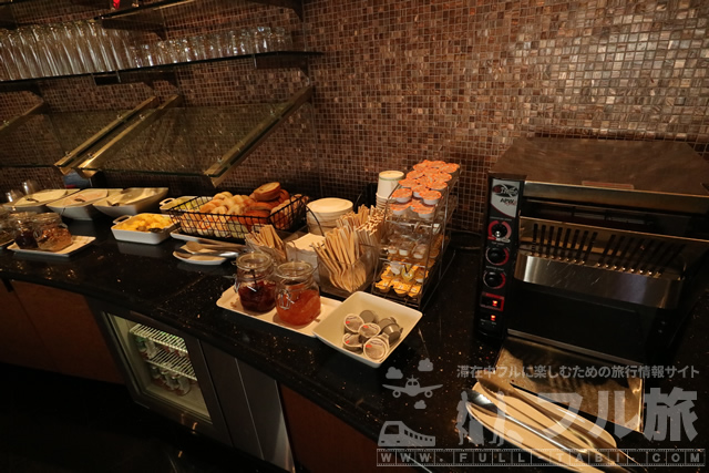 デトロイト空港 デルタ航空スカイクラブラウンジ