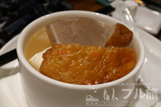 プラザプレミアムファーストラウンジの日本食