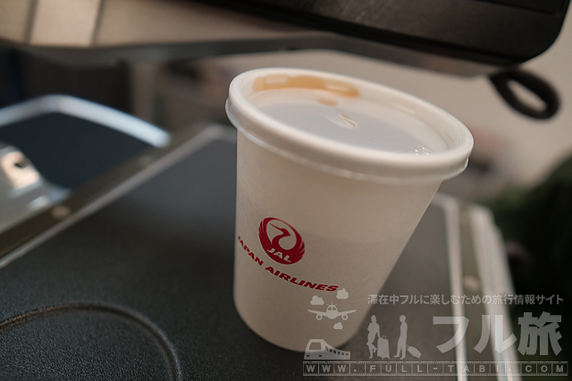 【搭乗記】成田 - シドニー|JAL|プレエコ・バルクヘッド席