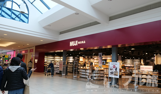 巨大ショッピングモール、CFリッチモンドセンターが凄い!