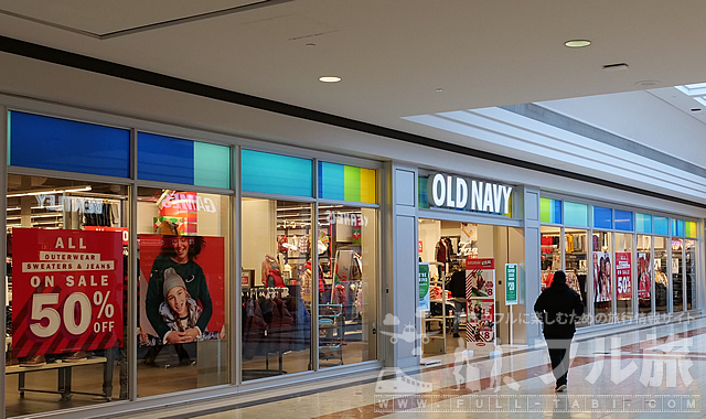 巨大ショッピングモール、CFリッチモンドセンターが凄い!